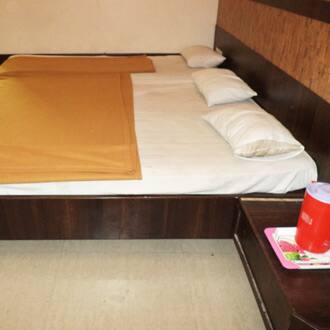 Hotel Om Sai Laxmi, Shirdi 3